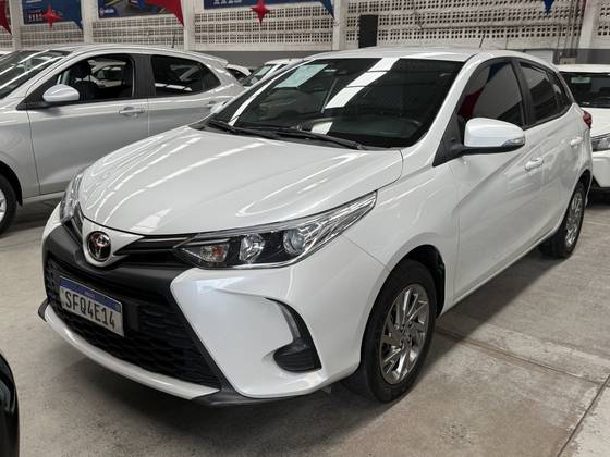 TOYOTA YARIS 1.5 16V FLEX SEDAN XS CONNECT MULTIDRIVE